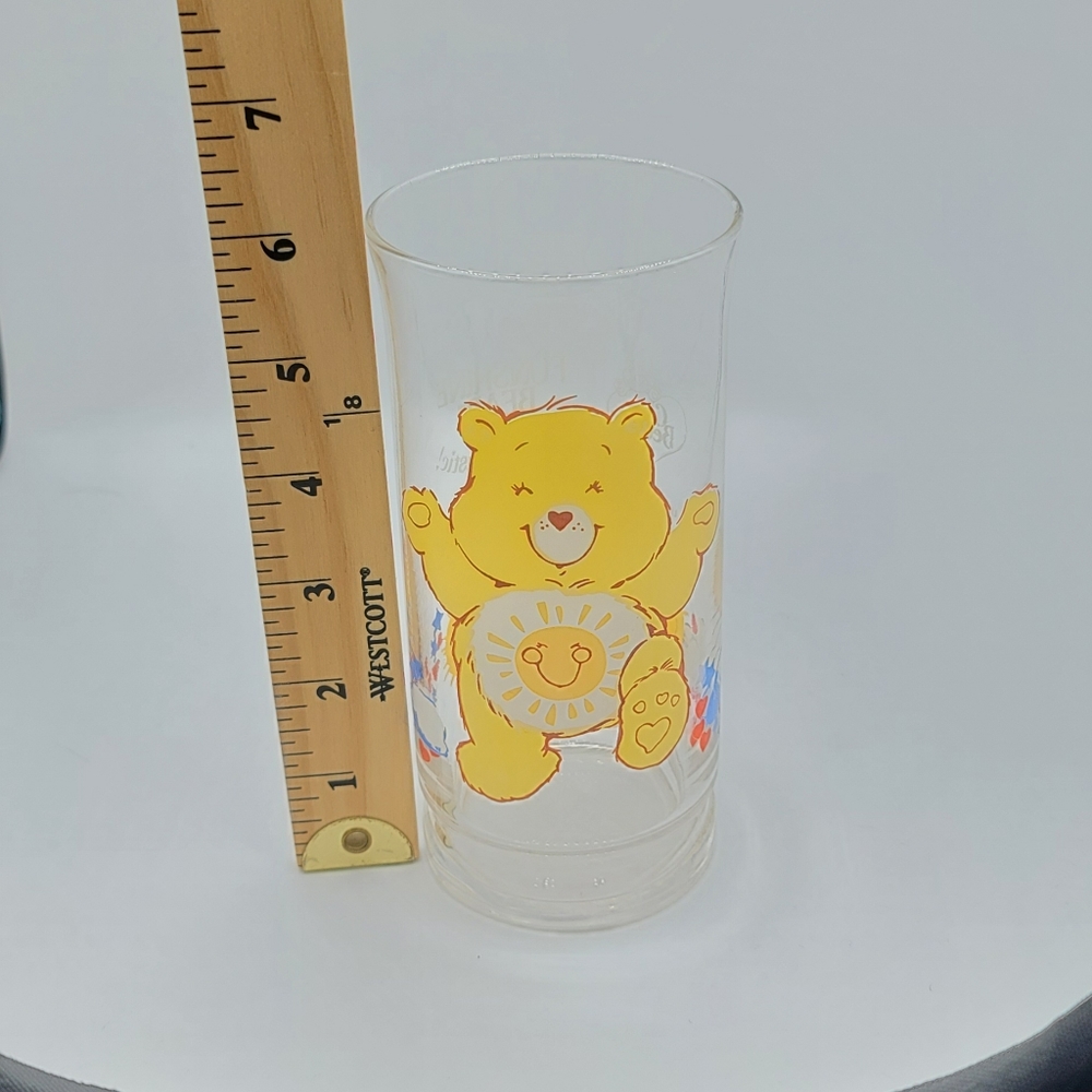 Vintage 1983 Funshine Bear Care Bear Libbey Pizza Hut Drinking Glass Collectible